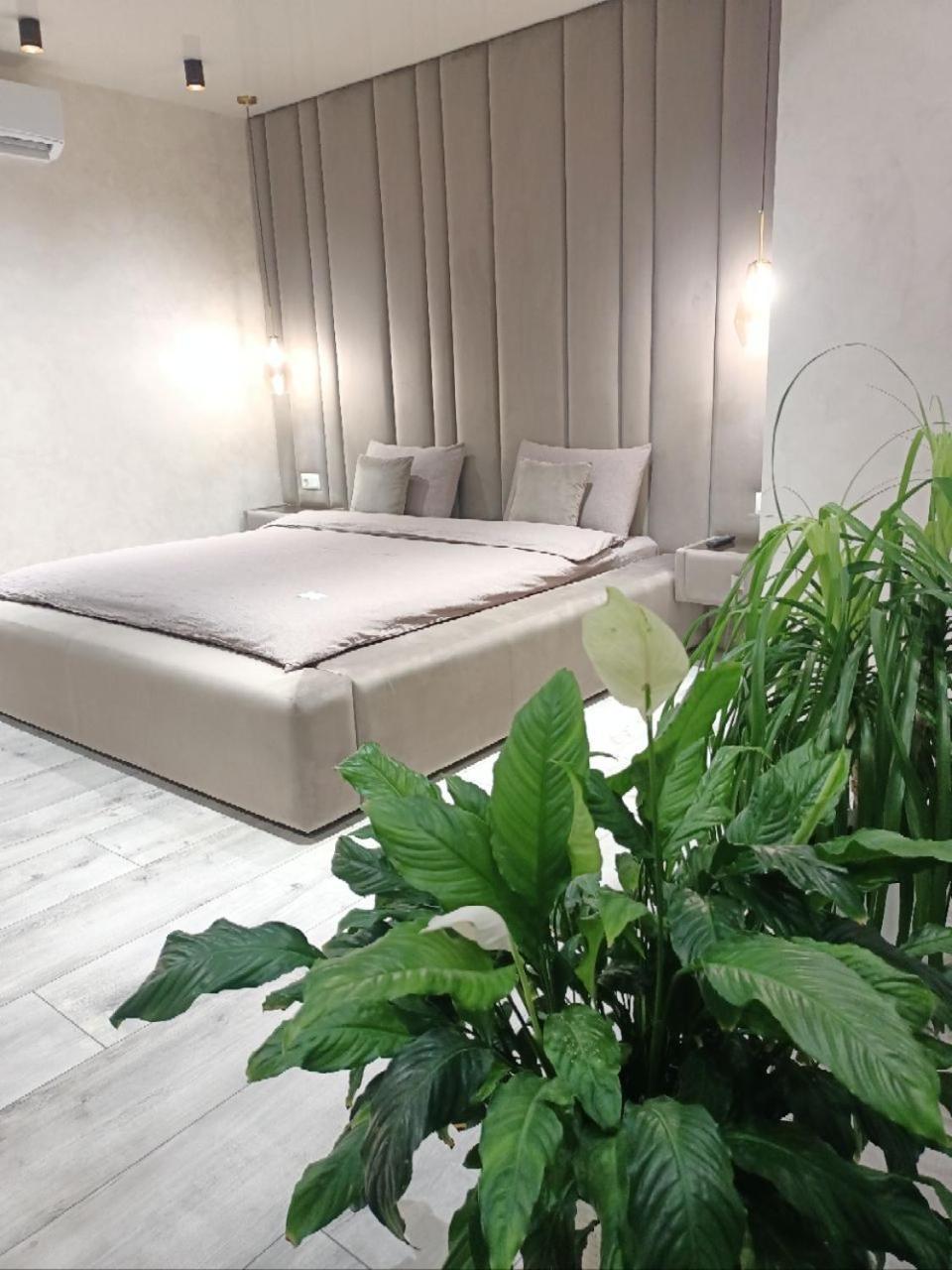 2К Шикарний Люкс! Apartment Khmelnytskyi Exterior photo